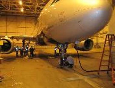 Airbus weighing, Aircraft scales, aircraft weighing, airbus scales, A320 scales, large jet weighing, A320, A319, aircraft weighing, aircraft weighing service, 